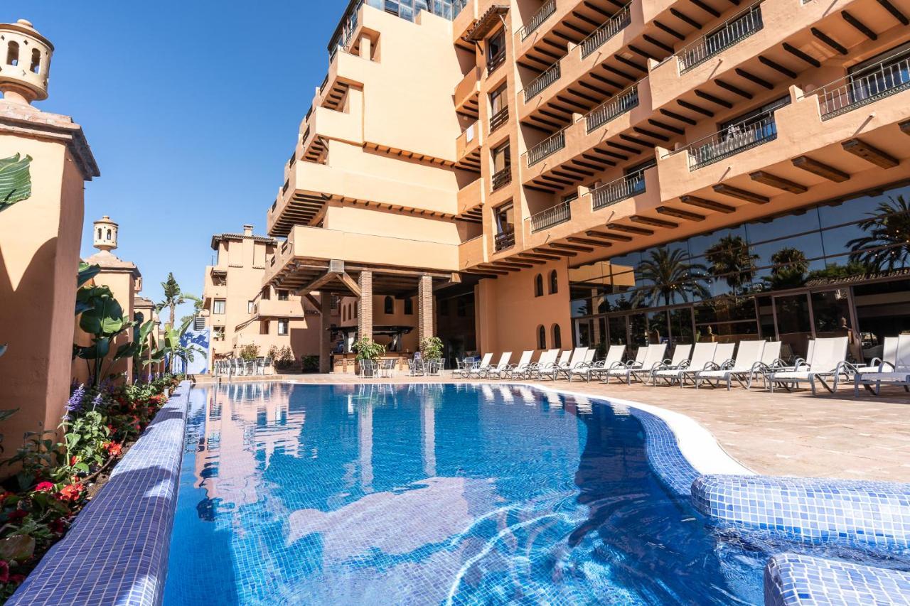 Globales Paraiso Beach Естепона Екстериор снимка