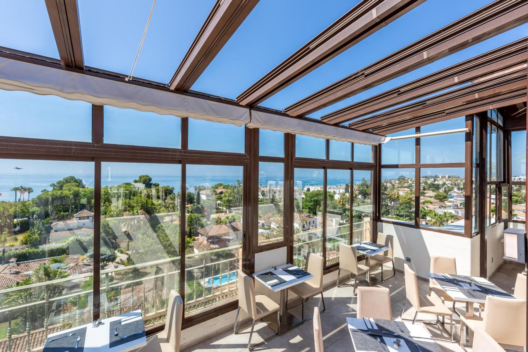 Globales Paraiso Beach Естепона Екстериор снимка